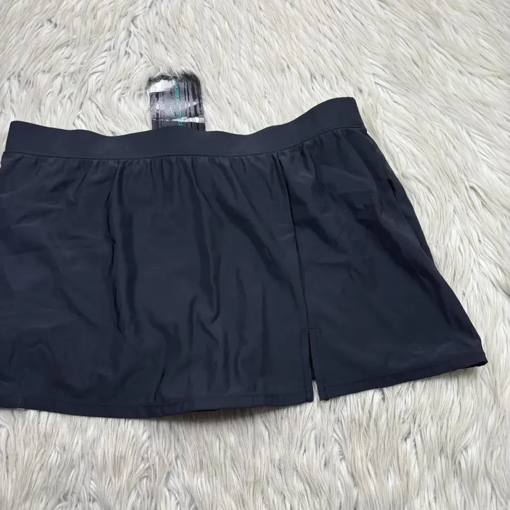 NWT Aqua Green Women's XL Black Swim Skirt‎ Bottom